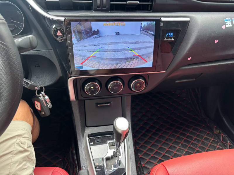 Toyota Corolla 2018 #8 Toyota Corolla 2018 car image #8