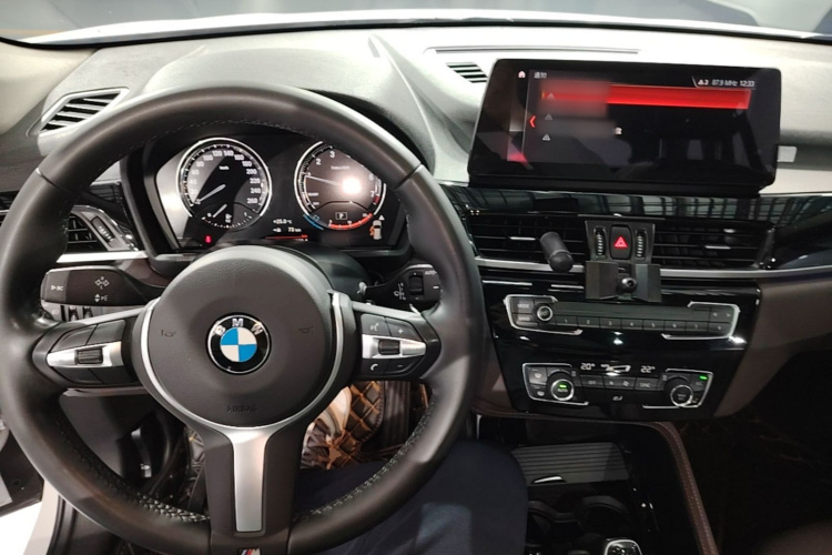BMW X1 2020 imagen de coche #11