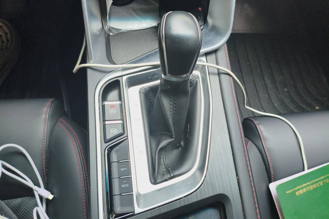 GEELY Binray 2020 #27 GEELY Binray 2020 imagem de carro #27