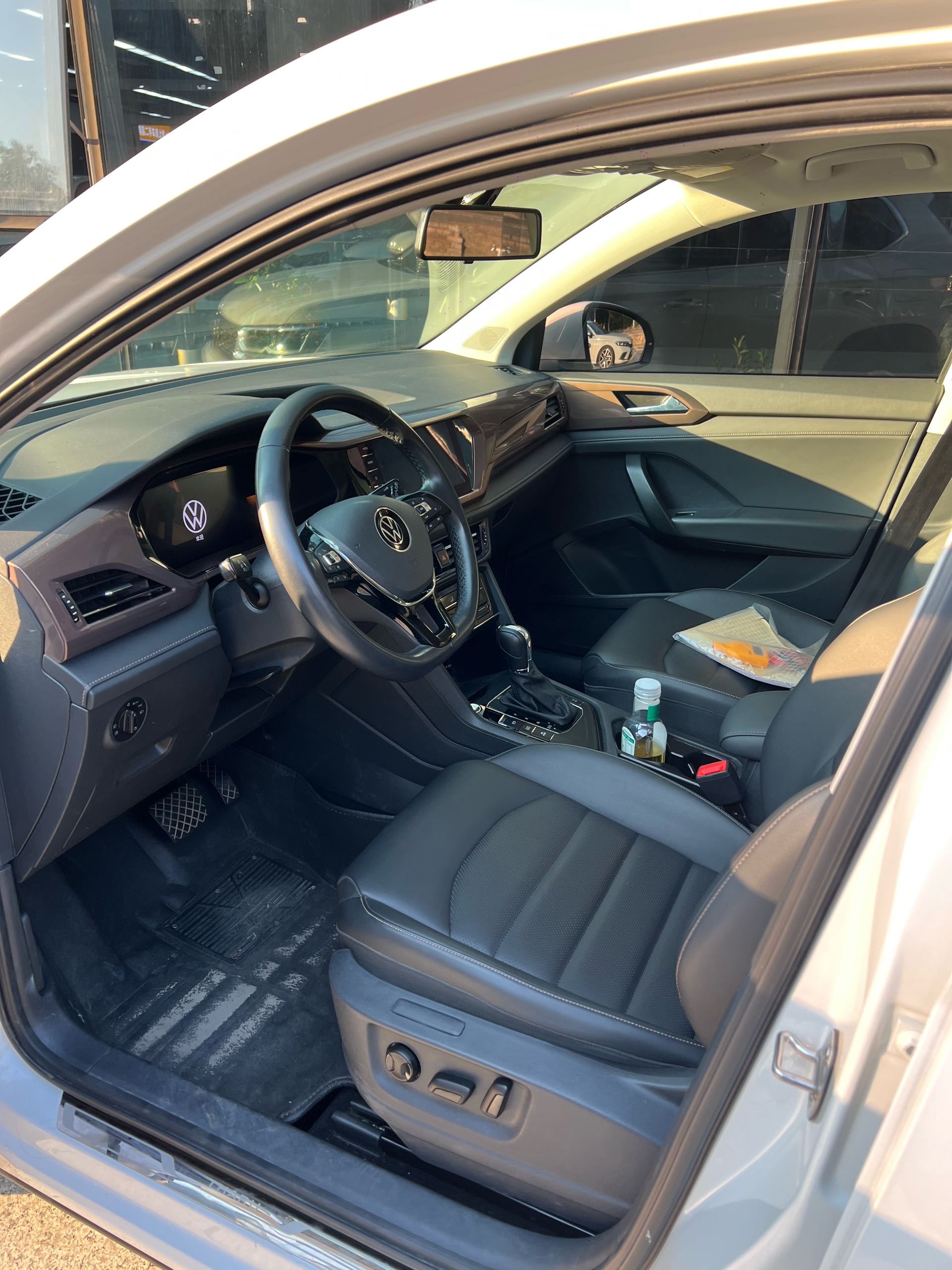 2022 #2 2022 car image #2