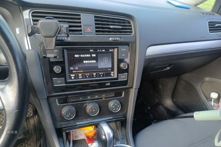 Volkswagen Golf 2018 #15 Volkswagen Golf 2018 car image #15