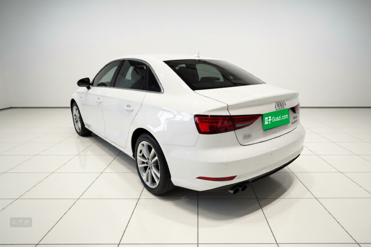 Audi A3 2018 car image #5