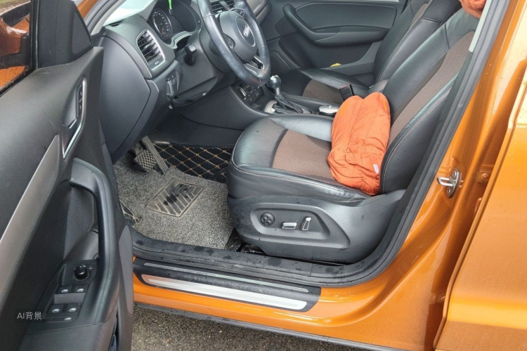 Audi Q3 2017 #18 Audi Q3 2017 car image #18