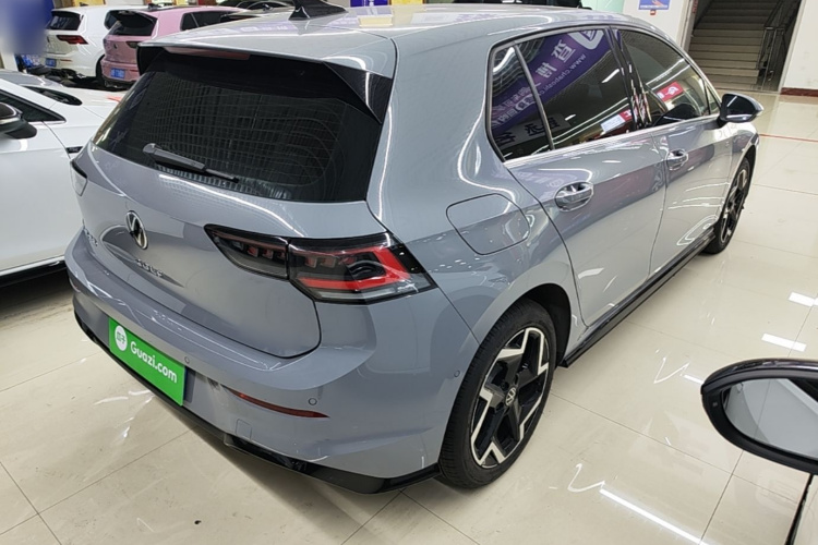 Volkswagen Golf 2026 #5 Volkswagen Golf 2026 car image #5