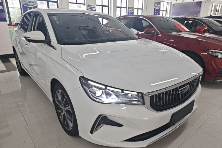 GEELY Emgrand 2022 #4 GEELY Emgrand 2022 car image #4