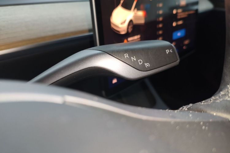 Tesla Model Y 2022 #14 Tesla Model Y 2022 immagine di auto #14