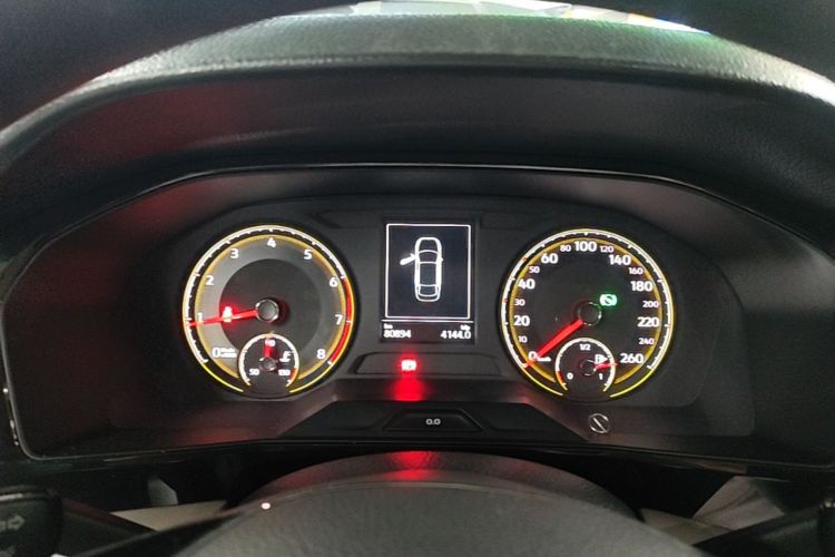 Volkswagen Lavida 2019 car image #12
