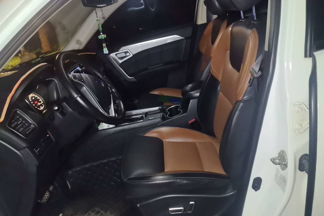 GEELY Vision X6 2017 car image #18