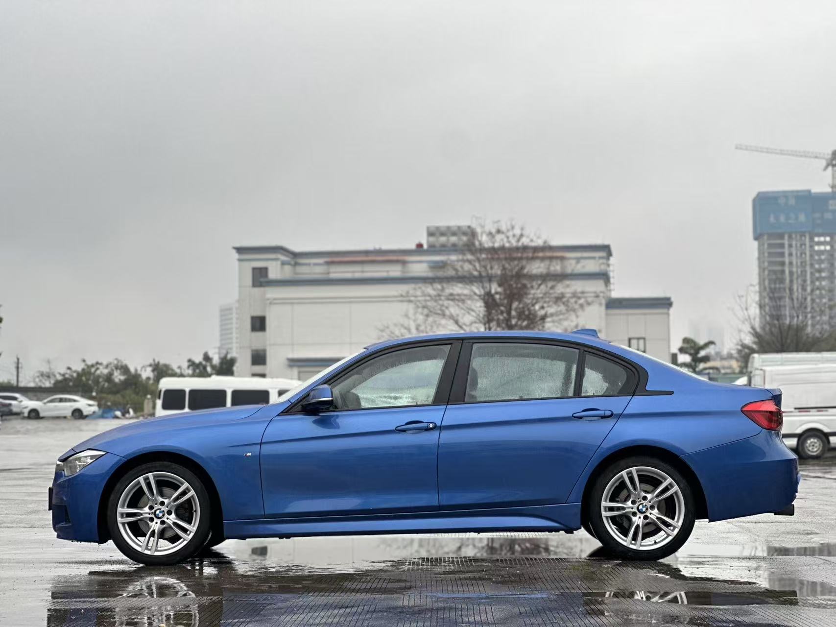 BMW 3 Series 2017 car image #5