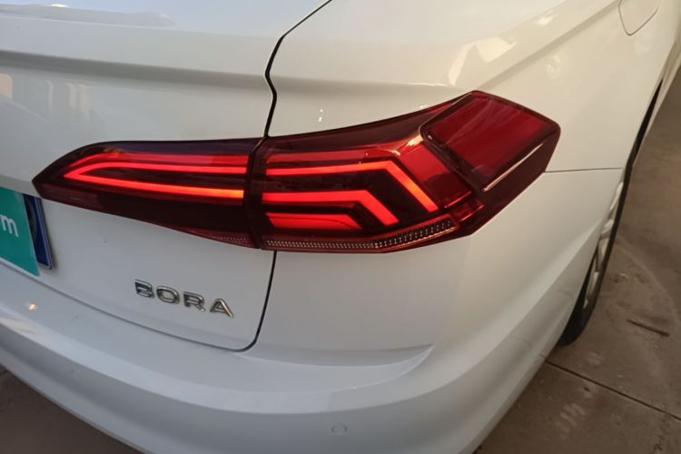 Volkswagen Bora 2021 car image #8