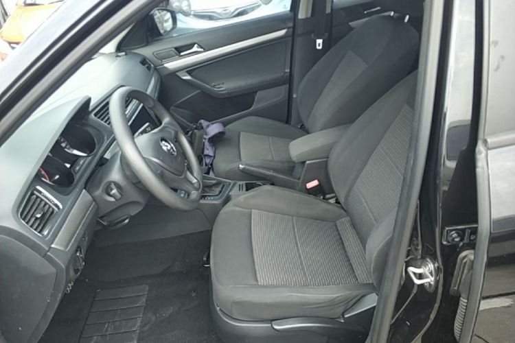 Volkswagen Lavida 2019 car image #19