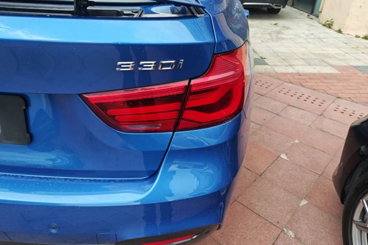 BMW 3 Series GT 2019 car image #8