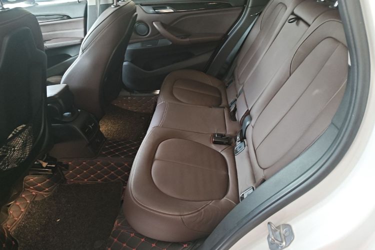 BMW X1 2018 #19 BMW X1 2018 car image #19