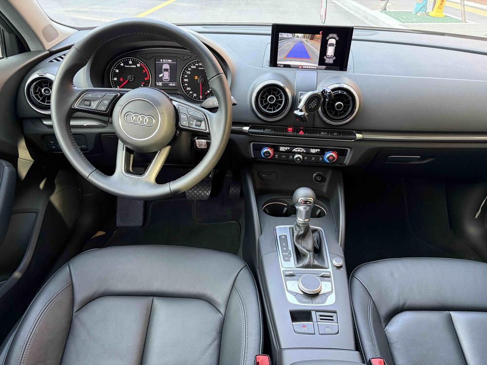 Audi A3 2017 imagen de coche #10