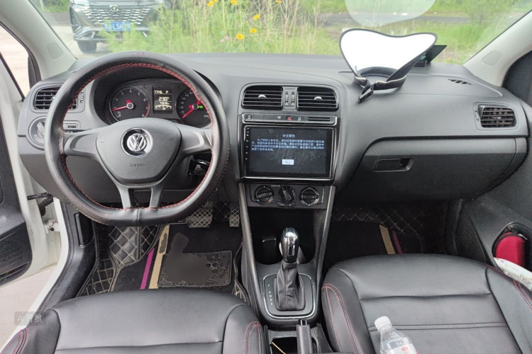 Volkswagen Polo 2019 #11 Volkswagen Polo 2019 car image #11
