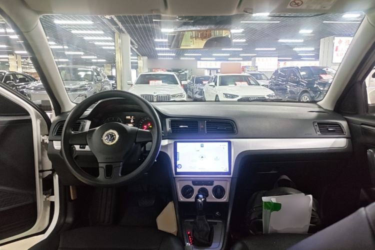 Volkswagen Lavida 2018 car image #10