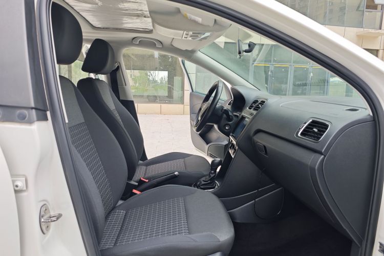 Volkswagen Polo 2017 #28 Volkswagen Polo 2017 car image #28