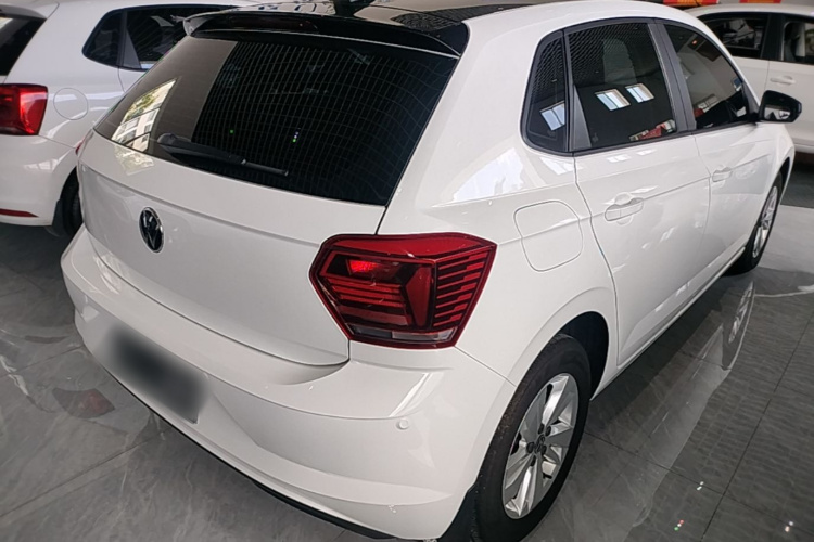 Volkswagen Polo 2021 car image #7