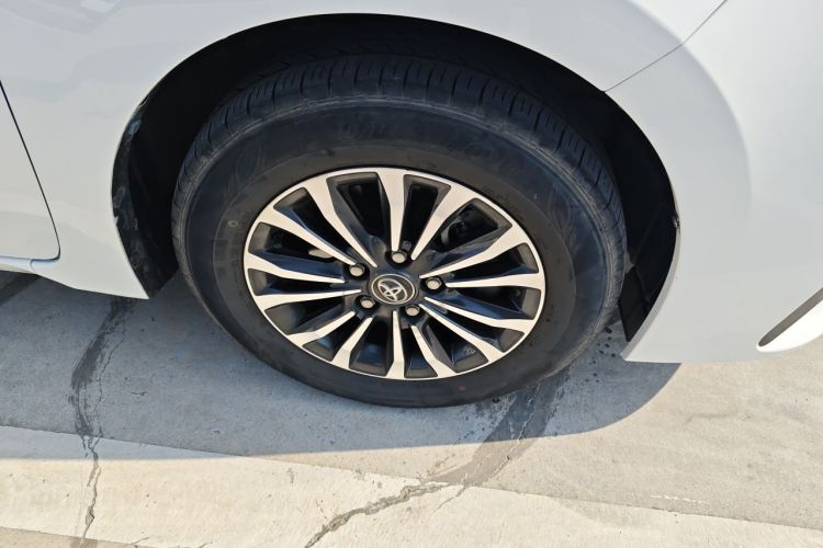 Toyota Corolla 2018 #6 Toyota Corolla 2018 car image #6