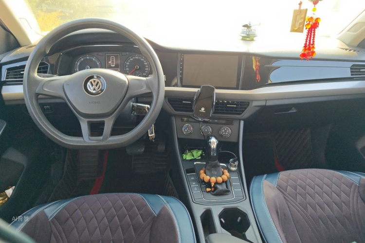 Volkswagen Bora 2020 car image #11