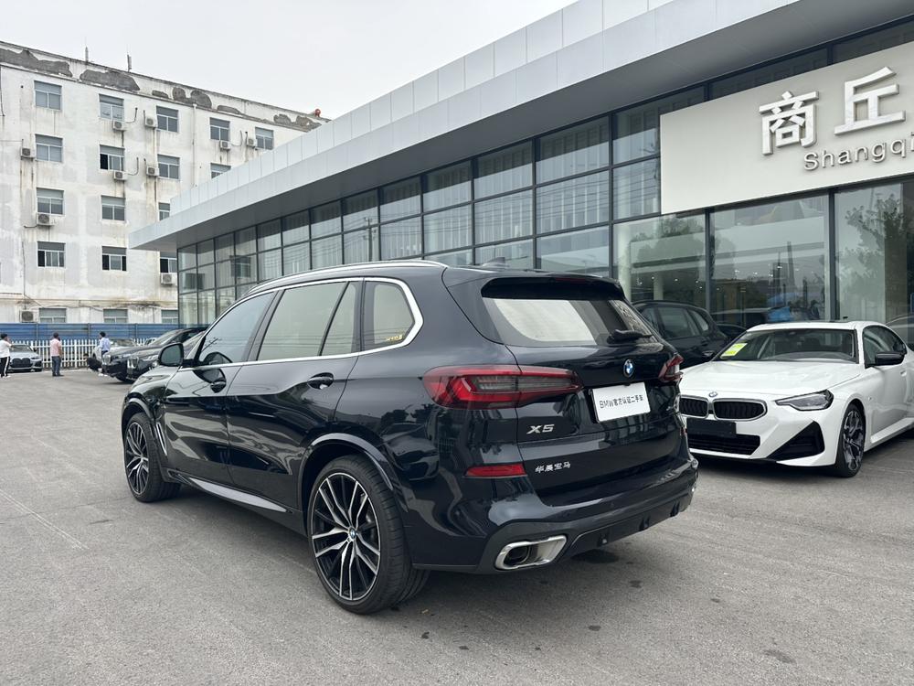BMW X5 2023 car image #4