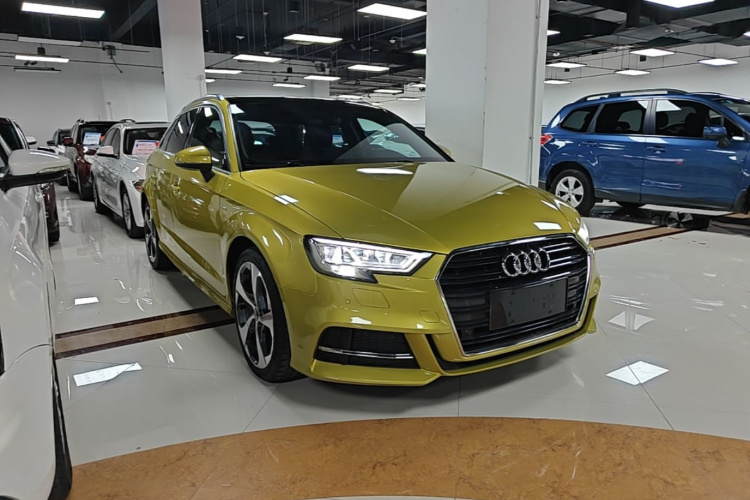 Audi A3 2017 car image #4