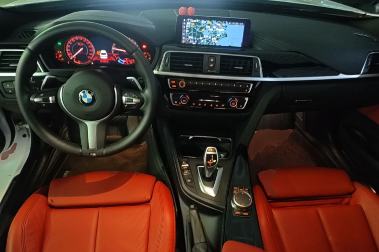 BMW 3 Series GT 2020 car image #10