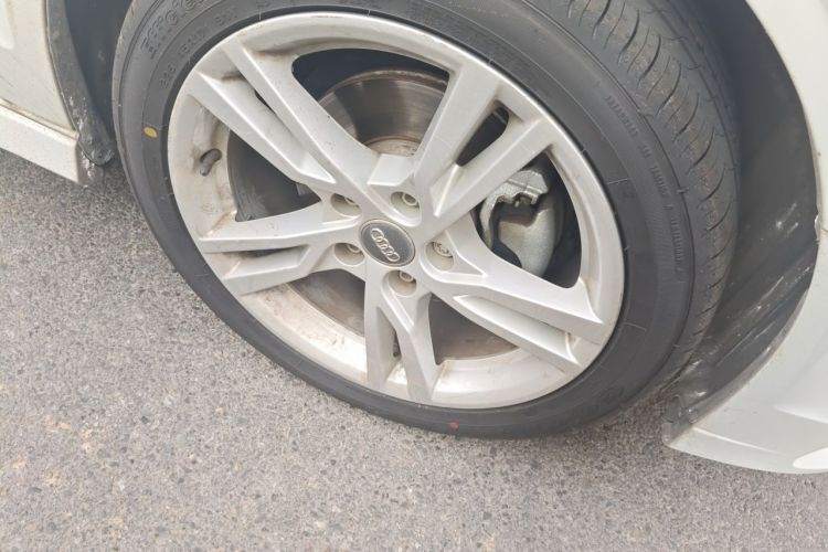 Audi A3 2019 car image #6
