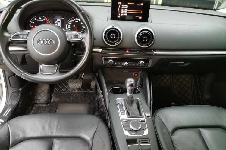 Audi A3 2016 car image #10