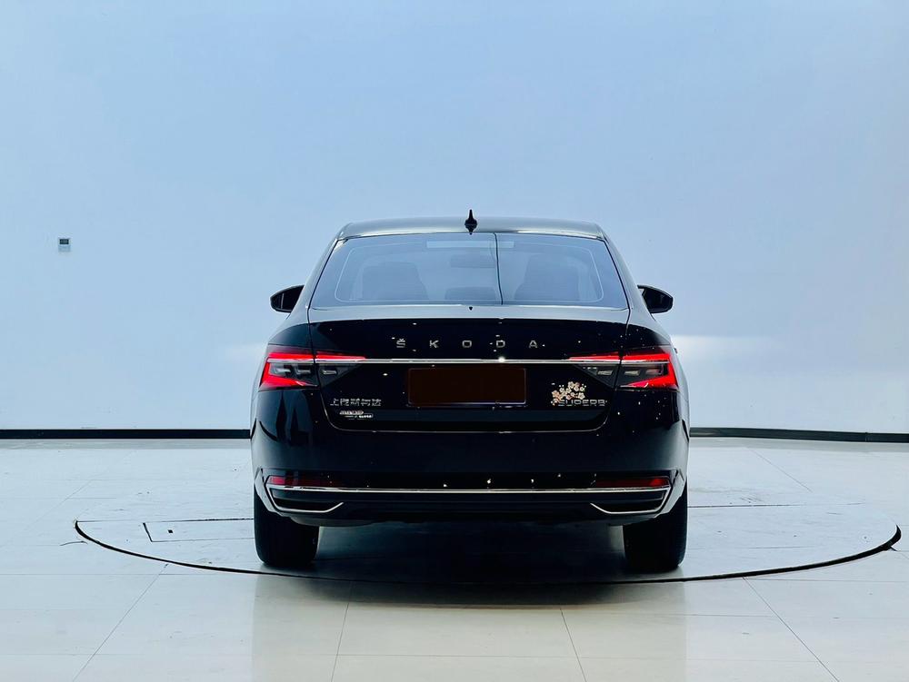 Skoda Superb 2024 #5 Skoda Superb 2024 car image #5