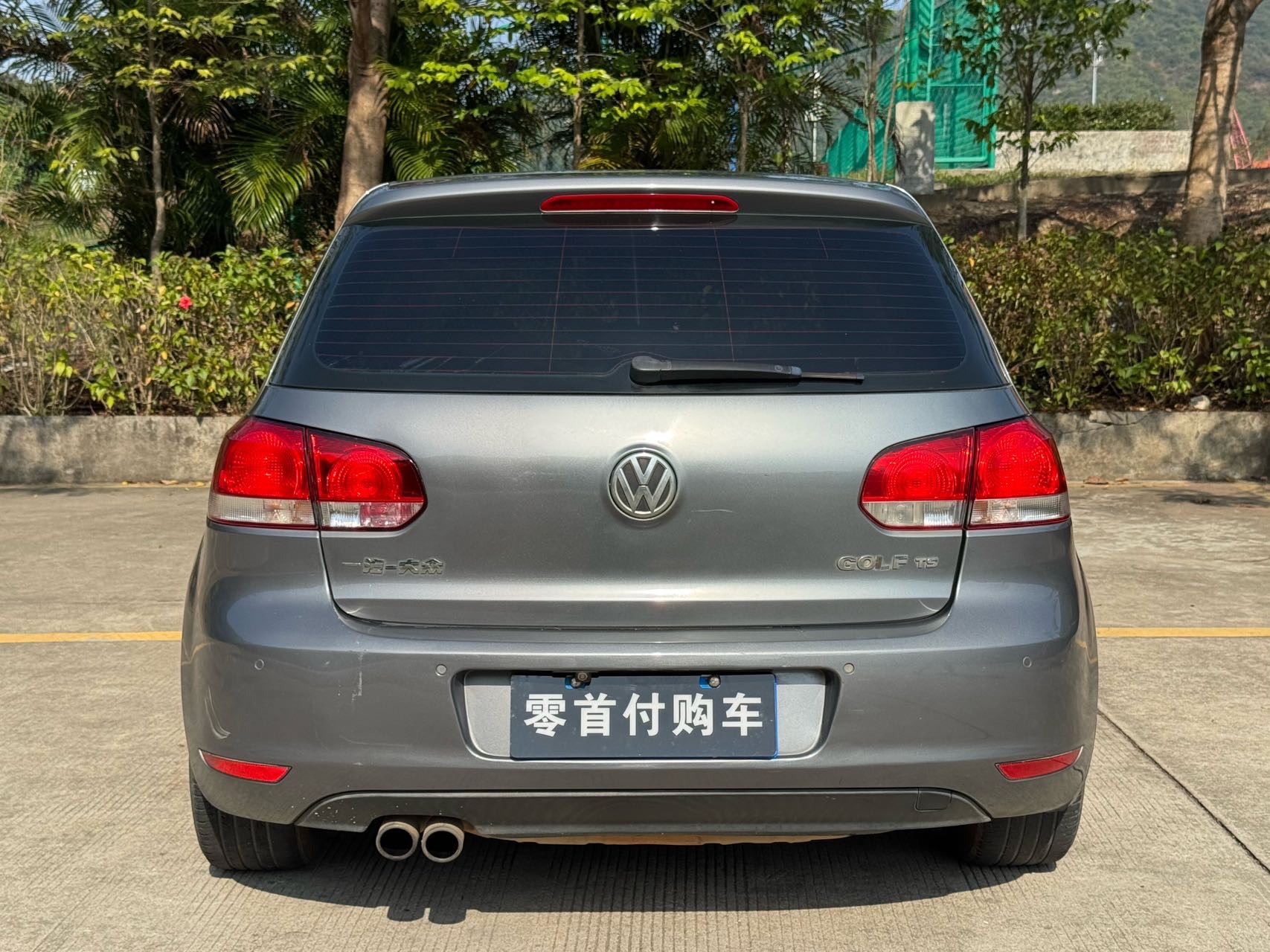 Volkswagen Golf 2011 car image #8
