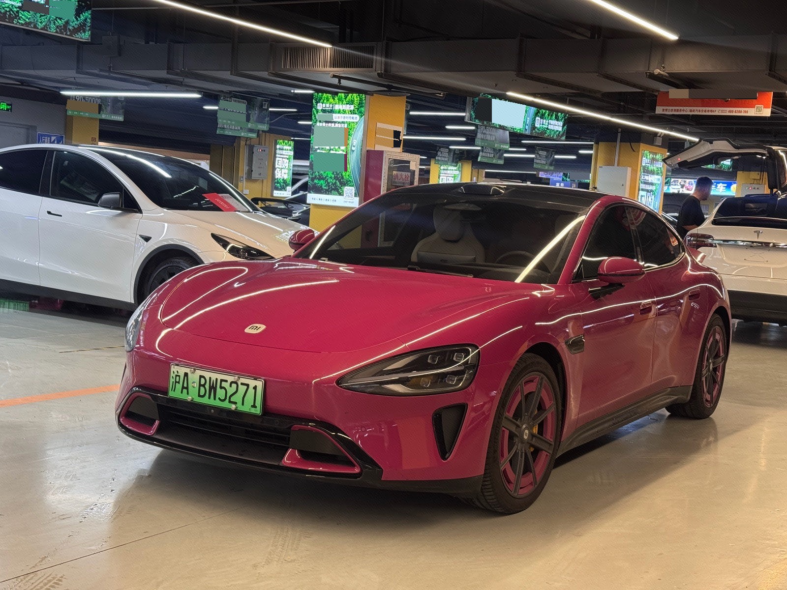 MI SU7 2025 car image 