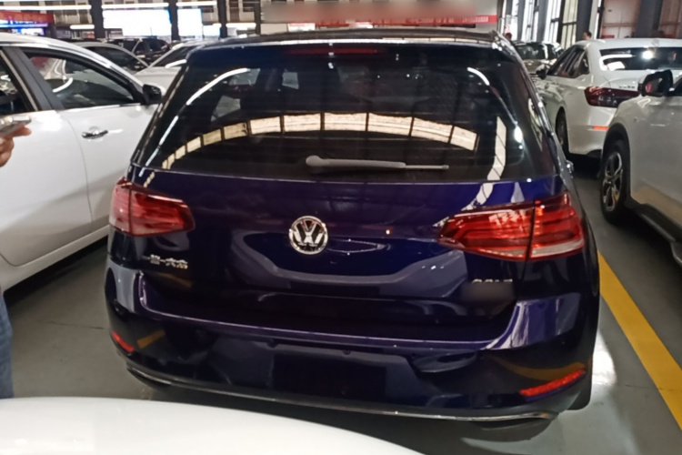 Volkswagen Golf 2018 #6 Volkswagen Golf 2018 car image #6