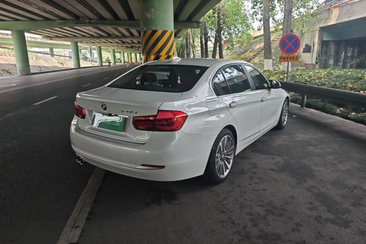 BMW 3 Series 2019 #7 BMW 3 Series 2019 car image #7