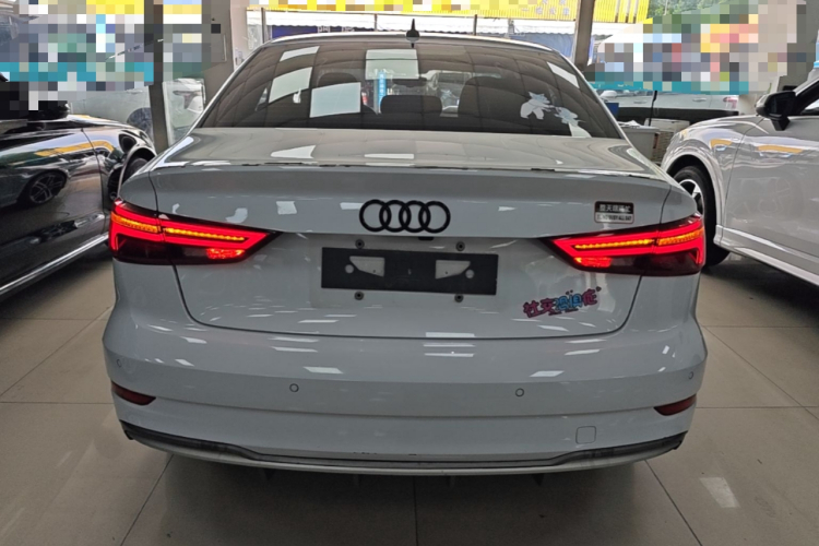 Audi A3 2019 car image #6
