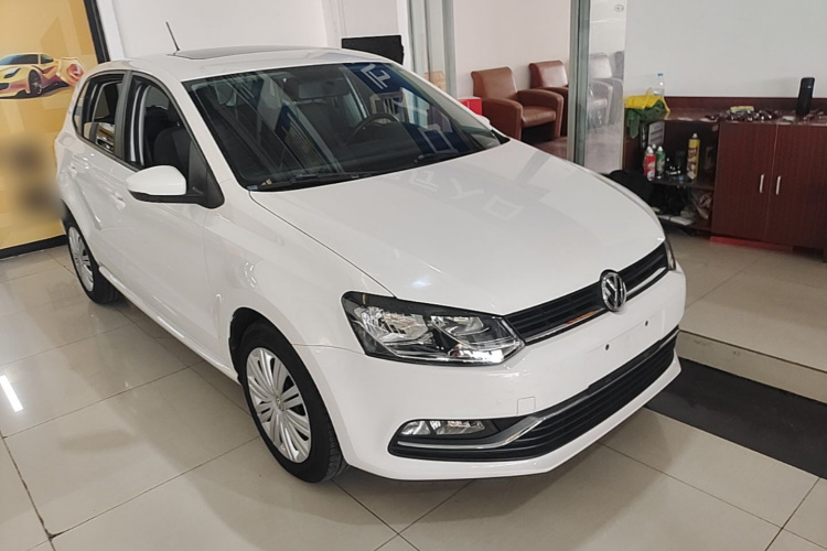 Volkswagen Polo 2018 car image #4