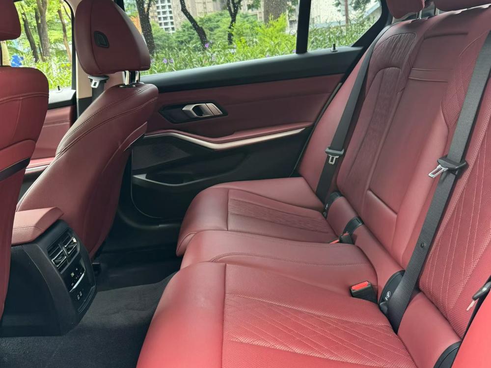 BMW 3 Series 2023 car image #8