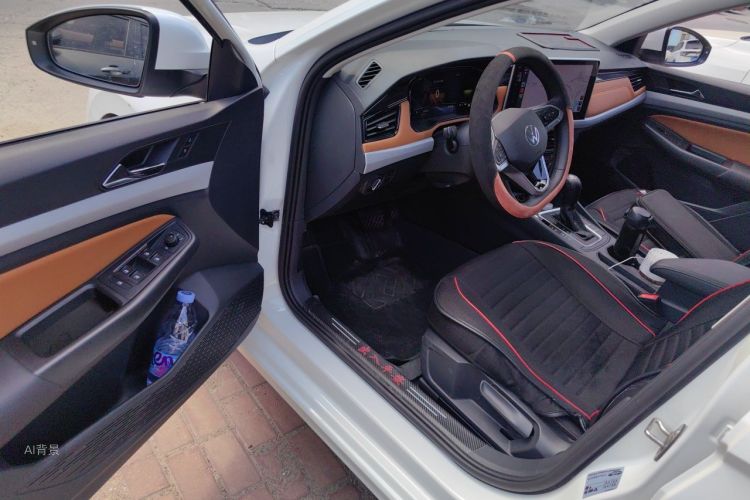 Volkswagen Bora 2025 car image #18