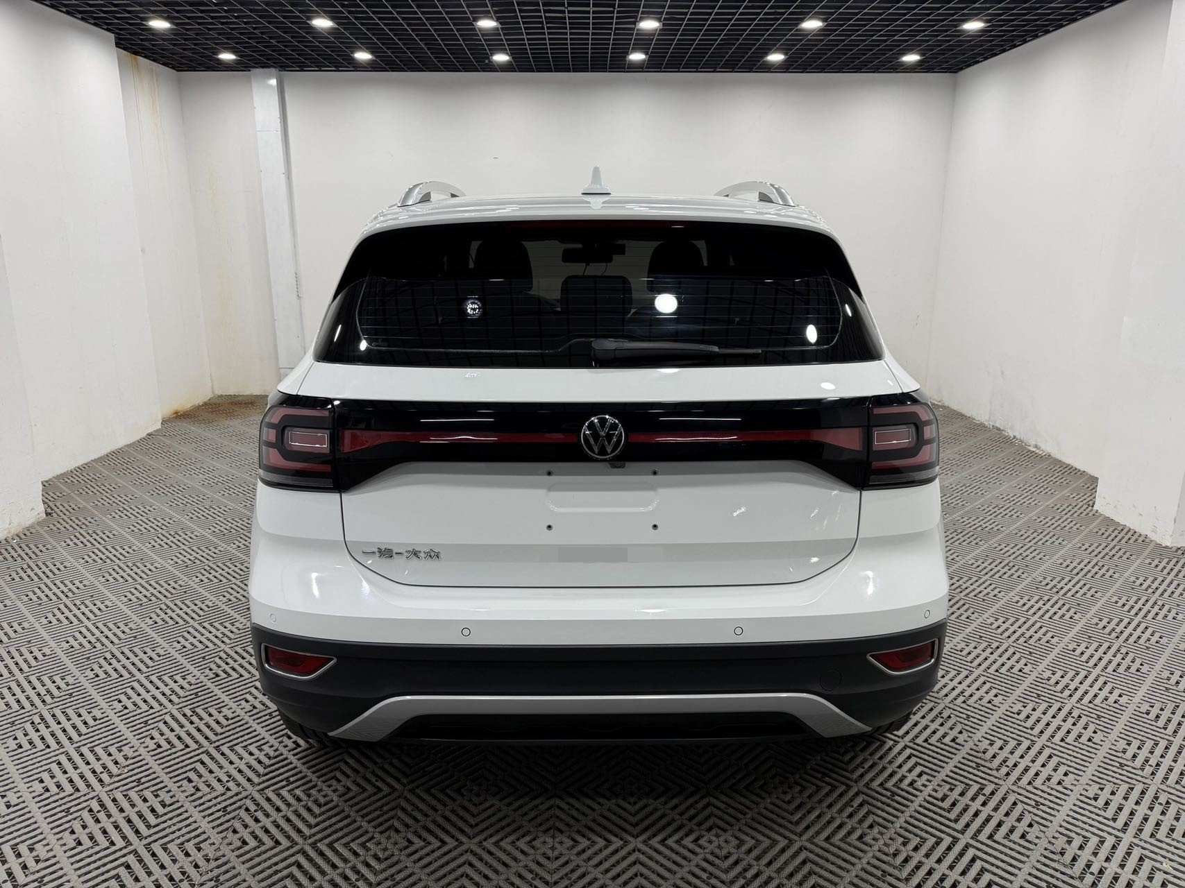 Volkswagen Tacqua 2023 изображение автомобиля #8