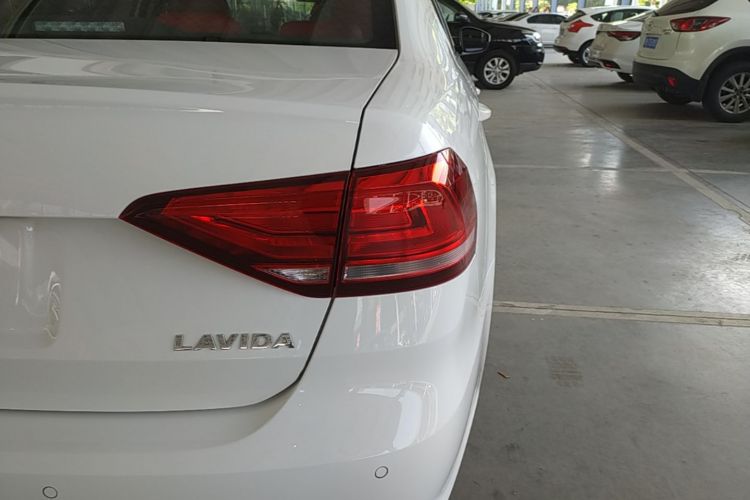 Volkswagen Lavida 2024 car image #8