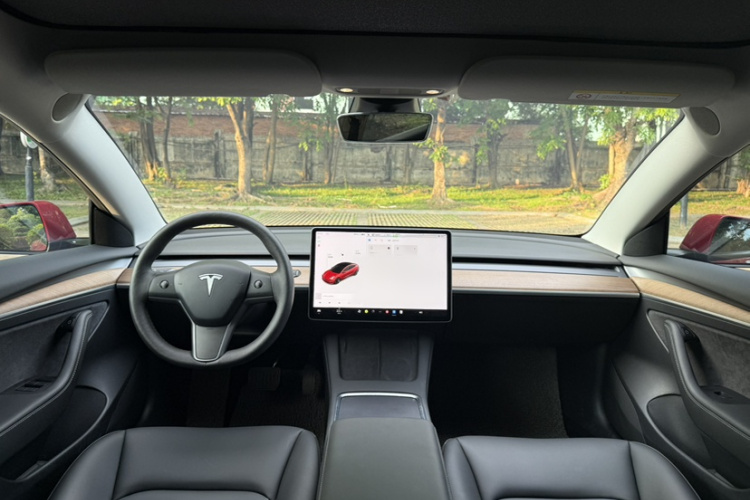 Tesla Model 3 2021 #13 Tesla Model 3 2021 car image #13