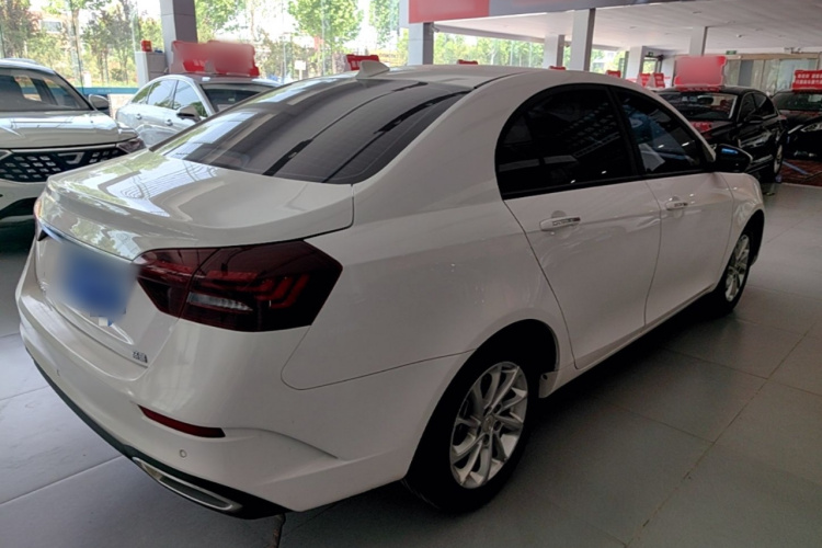GEELY Emgrand 2021 #7 GEELY Emgrand 2021 car image #7