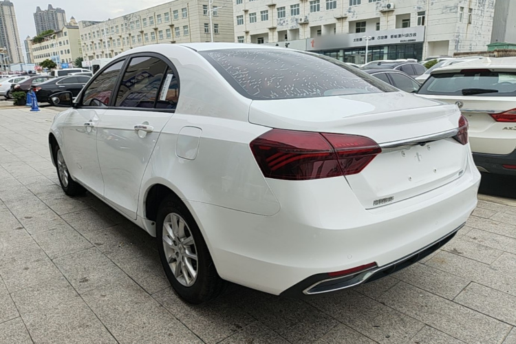 GEELY Emgrand 2020 #5 GEELY Emgrand 2020 car image #5