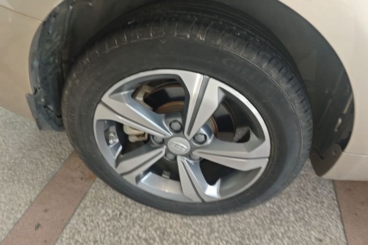GEELY Emgrand GL 2019 #4 GEELY Emgrand GL 2019 car image #4