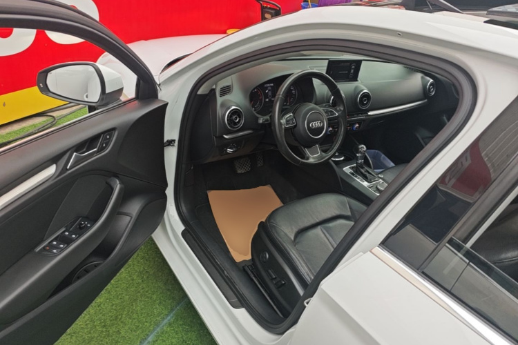 Audi A3 2015 imagen de coche #16