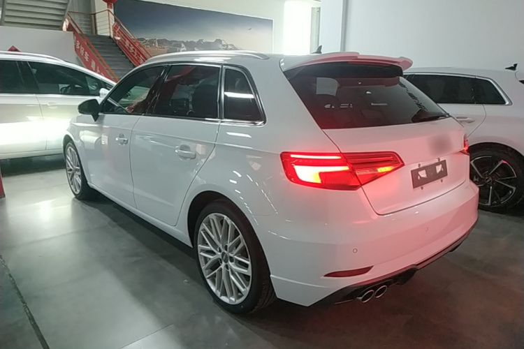 Audi A3 2019 #5 Audi A3 2019 car image #5