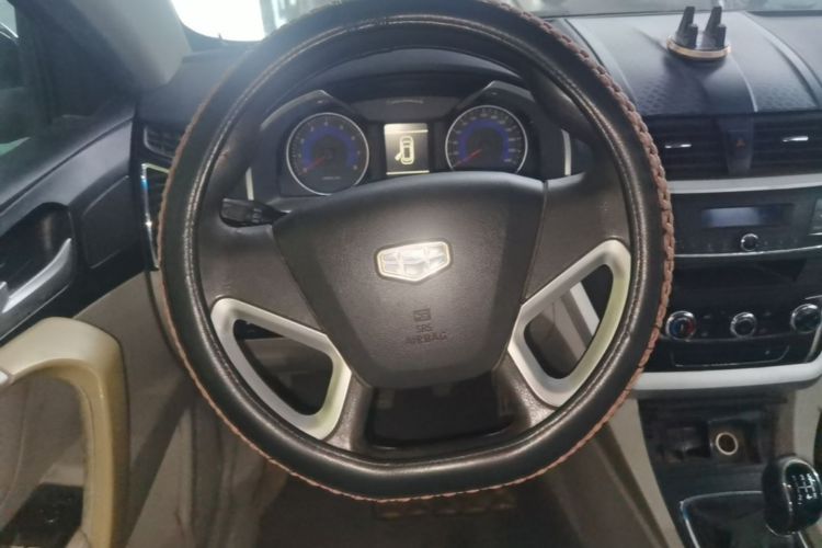 GEELY Emgrand 2015 #15 GEELY Emgrand 2015 car image #15