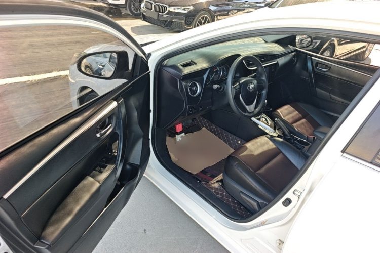 Toyota Corolla 2018 #16 Toyota Corolla 2018 car image #16