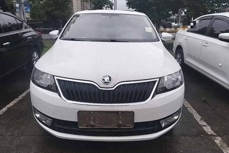 Skoda Rapid 2016 #3 Skoda Rapid 2016 car image #3