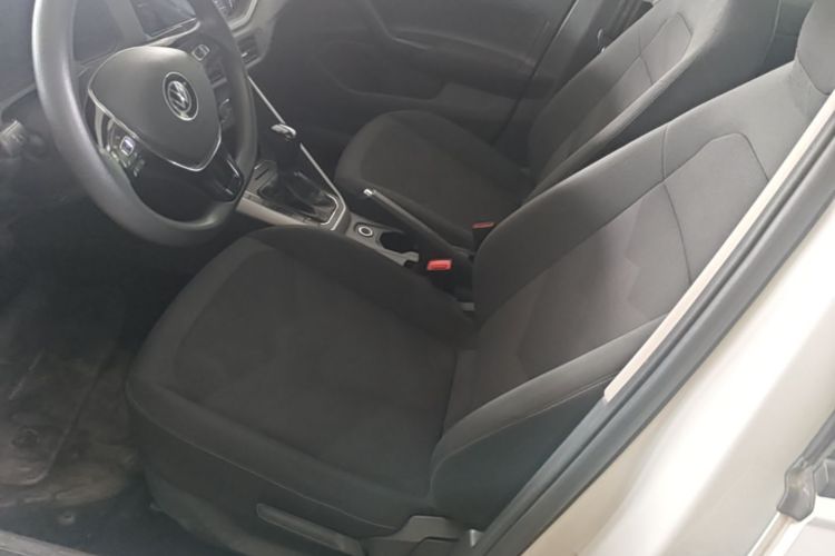 Volkswagen Polo 2023 car image #15